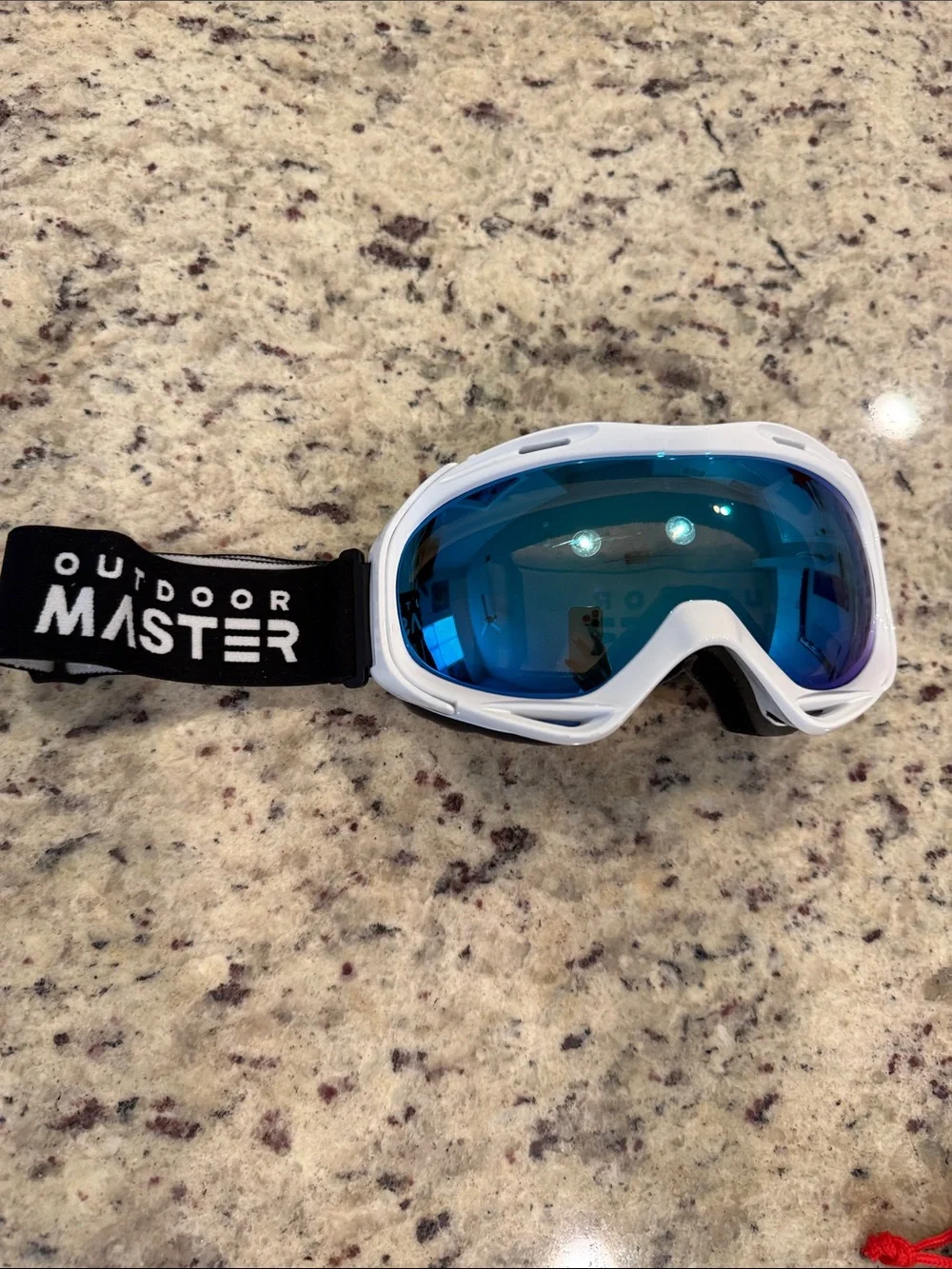 OutdoorMaster White Ski Goggles with Blue Mirrored Lens